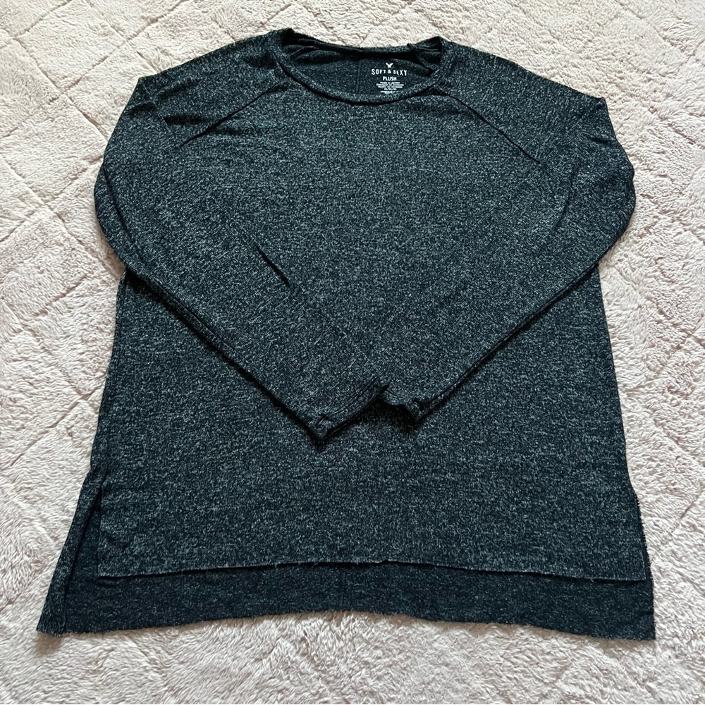 American Eagle Soft & Sexy Plush Top Preppy Minimalist Lagenlook Capsule Size M